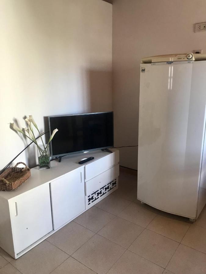 Pequena Casa De Troncos, Detras De Casa Principal No Trabajo Con Tarjeta De Credito Puerto Madryn Buitenkant foto